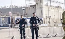 İsrail zindanlarında ezan sesi engeli: Esirler iftarı şaşırdı