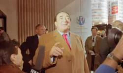 Robert Maxwell: Medya patronu mu, Mossad ajanı mı?