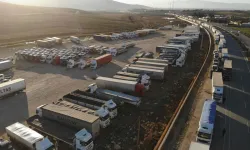 Ürdün-Suriye sınırında lojistik kriz derinleşiyor