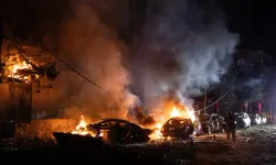 Irak ve Pakistan'da ABD misyonlarına kuşatma