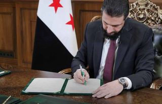 Suriye'de tarihi açılım: Kürtlere tam vatandaşlık hakkı