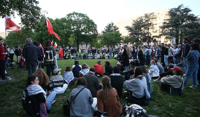 Polis, Viyana Üniversitesi’ndeki Filistin gösterisine müdahale etti