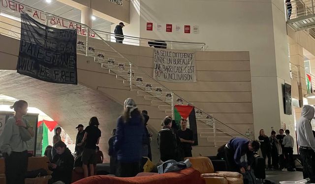 İsviçre polisi, Cenevre Üniversitesi'ndeki Filistin eylemine müdahale etti