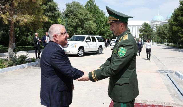 Milli Savunma Bakanı Güler, Türkmenistan'da