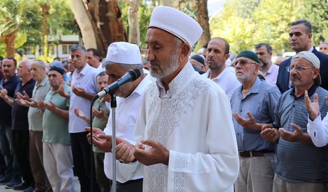 Amasya'da Ayşenur Ezgi Eygi için gıyabi cenaze namazı kılındı