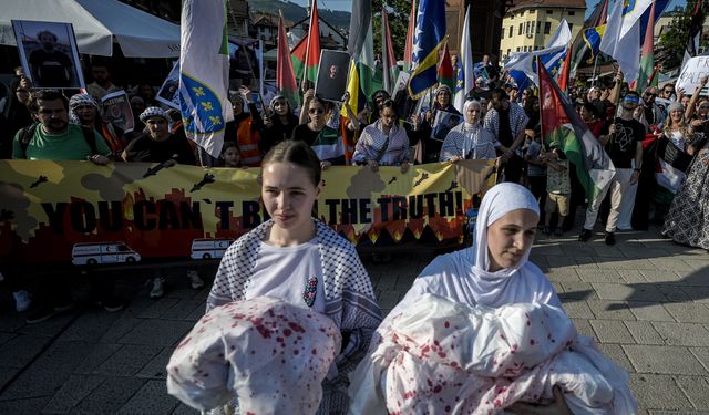 İsrail'in Gazze'deki saldırıları Bosna Hersek'te protesto edildi