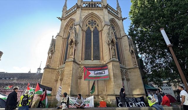 Cambridge akademisyenleri, dijital kaynakların Gazzeli öğrencilere açılmasını istiyor