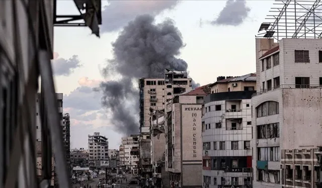 İsrail, Gazze'ye 140'tan fazla hava saldırısı düzenledi!
