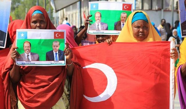 Amir: Türkiye gelmeden önce tek çocuk gibi yalnızdık
