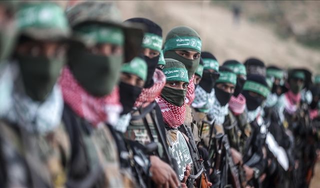Filistinlilerin %70'i Hamas'ın silah bırakmasına karşı