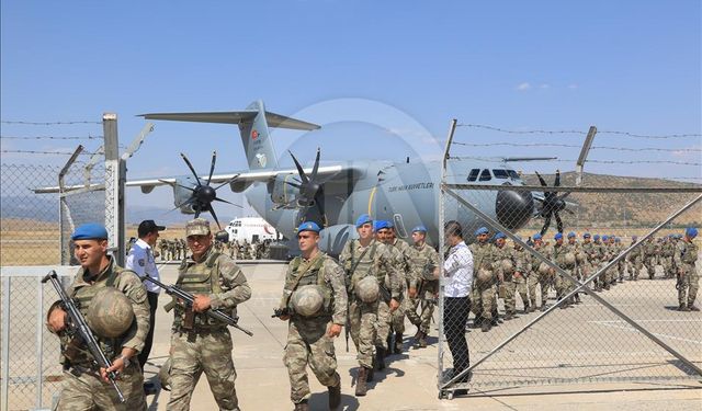 Türkiye, 49 Suriyeli askerin eğitimine başladı