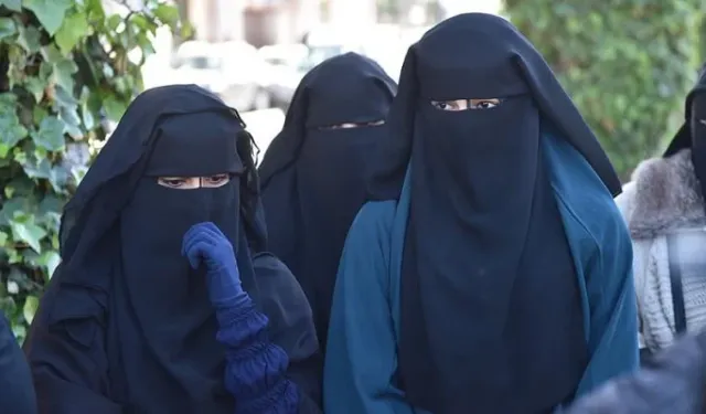 Kırgızistan'da peçe yasağı: Laik yönetimden sert tedbir!