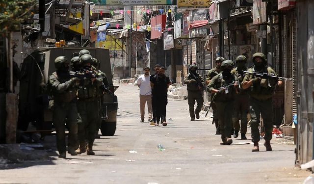 İsrailliler, Batı Şeria'da okula saldırdı