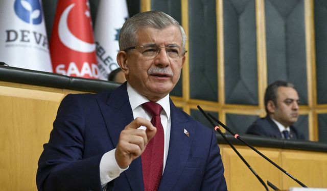 Ahmet Davutoğlu: 4 parti birleşebilir