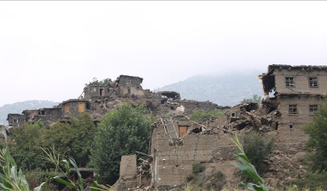 Afganistan'ın kuzeyindeki depremde şehit sayısı artıyor!