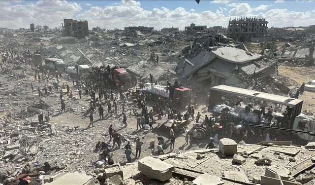 BM: Gazze'ye yardım, kumda koşmak gibi