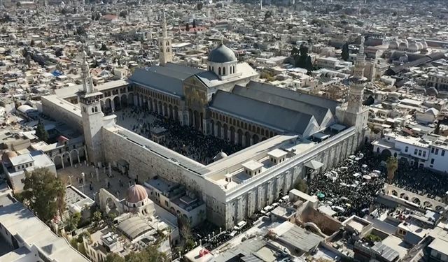 Şam’daki Emevi Camii’ne Suudi Arabistan’dan gizemli hediye