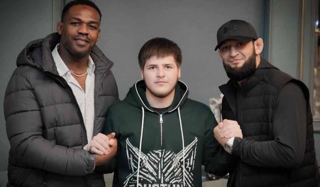 Grozni'de konvoy faciası: Kadirov'un oğlu ağır yaralı