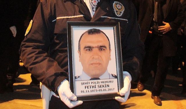 Şehit Polis Fethi Sekin, şehadetinin 9. yılında anılıyor