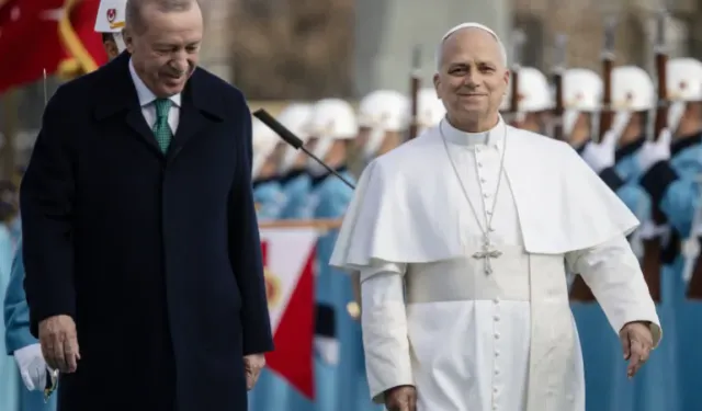 Papa 14. Leo ilk kez Cezayir'e gidiyor