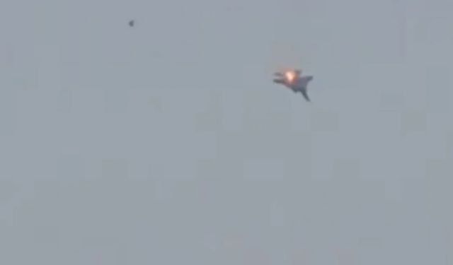 Kuveyt'te dost ateşi şoku: 3 ABD jeti yanlışlıkla düşürüldü