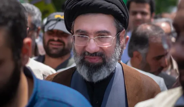 Mücteba Hamaney hayatta: İran'dan suikast iddialarına yanıt