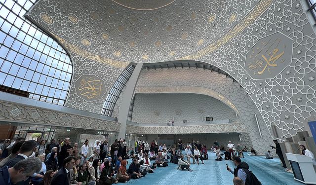 Almanya'daki camilerde "Açık Kapı Günü" etkinliği düzenleniyor