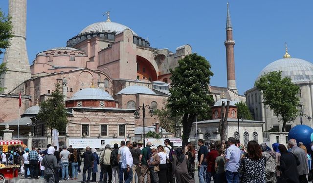 Ayasofya, turistlere artık ücretli