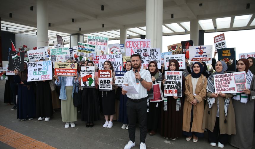 Diyarbakır'daki öğrenciler, Gazze'deki saldırılara tepki gösterdi