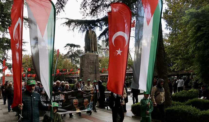 Trabzon'da Filistin'e destek yürüyüşü düzenlendi