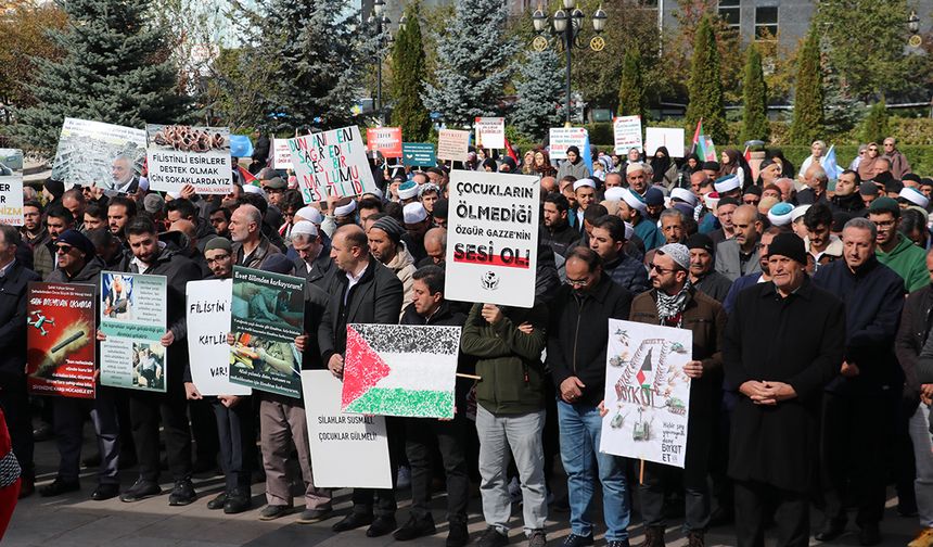 Erzurum'da Yahya Sinvar için gıyabi cenaze namazı kılındı