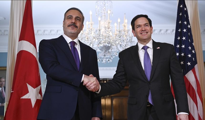 Dışişleri Bakanı Fidan, ABD'li mevkidaşı Rubio ile telefonda Suriye ve Gazze'yi görüştü