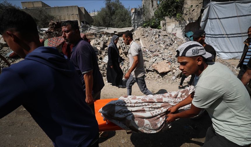 İsrail'in Gazze'de yardım bekleyenlere yönelik saldırısında 10 Filistinli daha şehit oldu