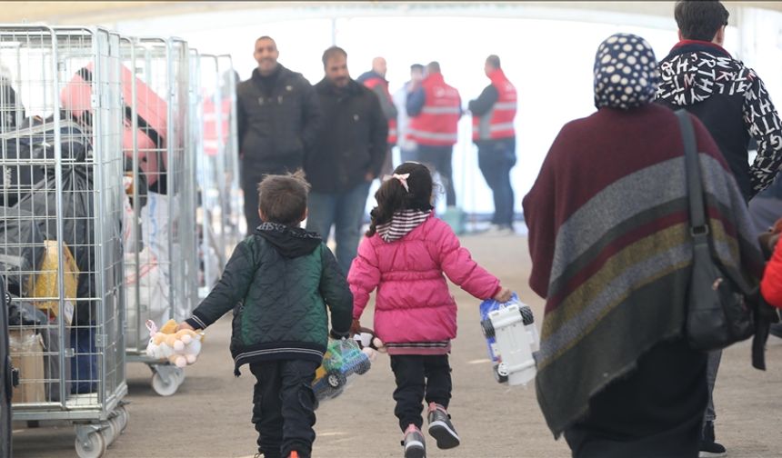400 binden fazla Suriyeli ülkesine döndü