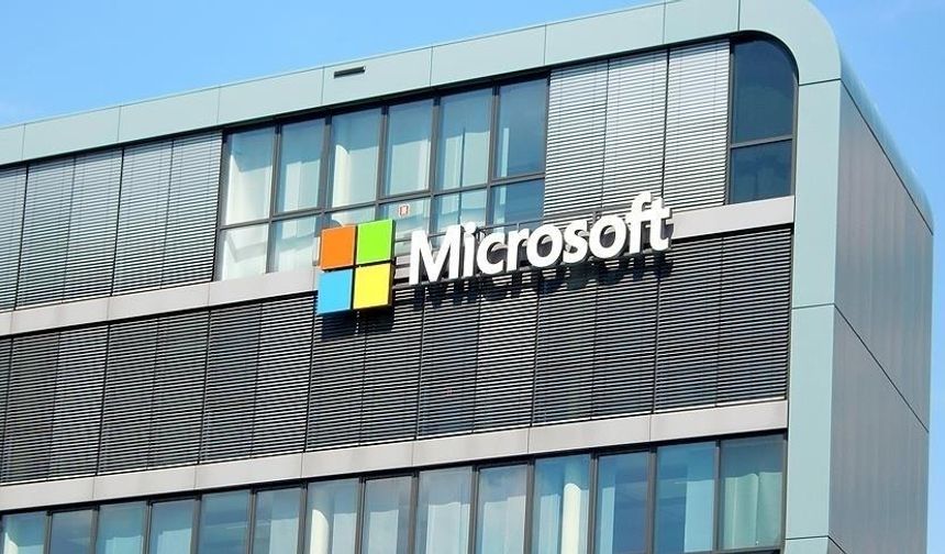 Microsoft, 4 çalışanını işten çıkardı
