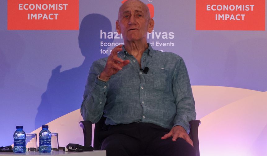 Olmert: Dünyada Netanyahu'yu dinleyecek kimse kalmadı