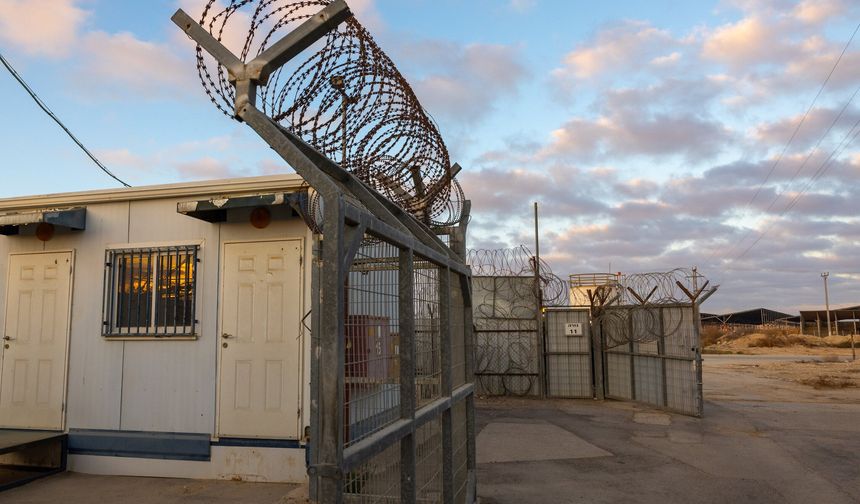 Filistinli çocuklar, İsrail zindanlarını anlattı