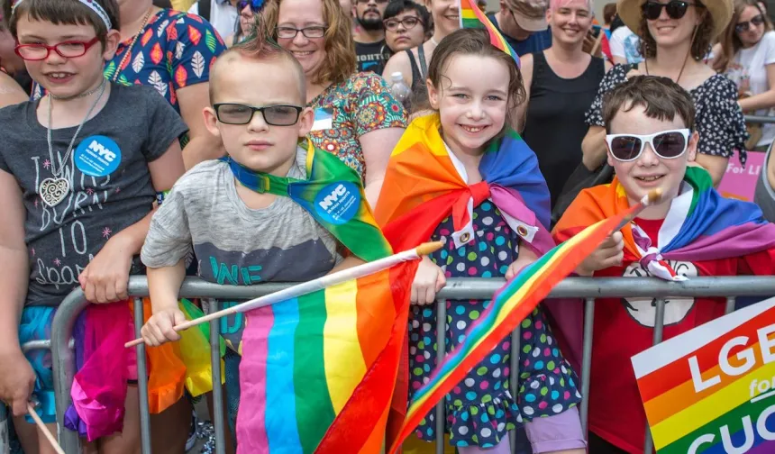 Aile Çalıştayı: LGBT en az PKK kadar tehlikeli