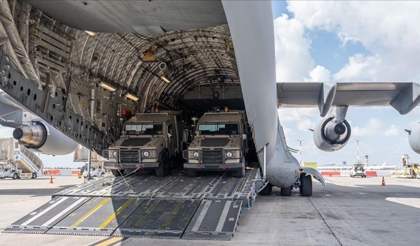 ABD askeri kamyonları BAE üzerinden İsrail'e indi
