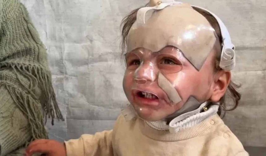 Siyonist bombası yaktı: Küçük Muhammed maskeye mahkum