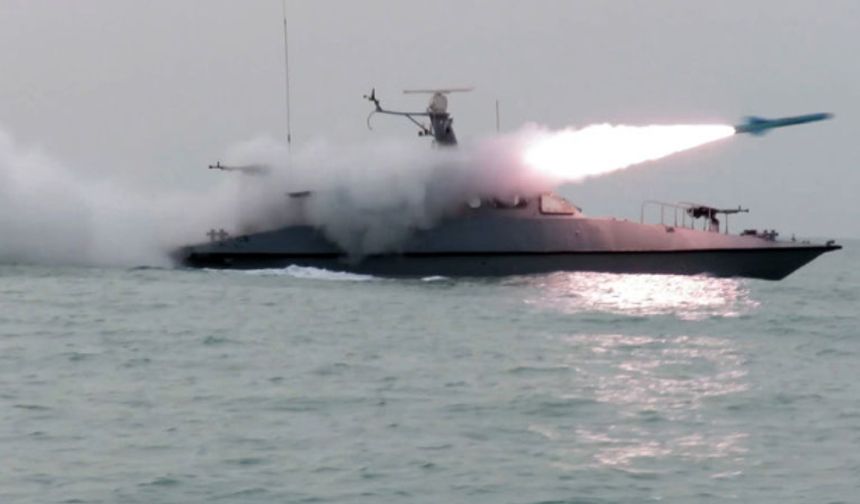 Hürmüz Boğazı'nda kullanılacak askeri araçlar