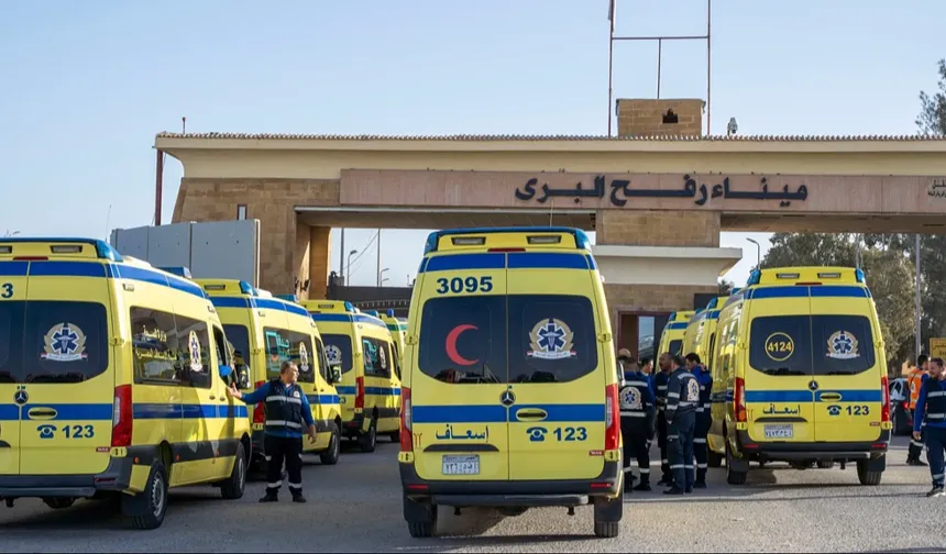 İsrail kısıtlamaları gölgesinde Gazze'ye dönüş