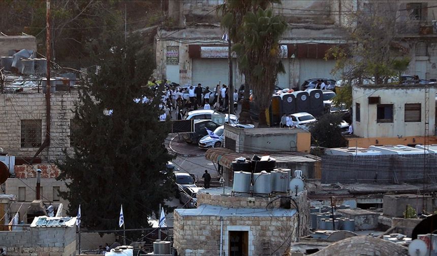 Ramallah'tan El Halil'e şiddet dalgası: Çok sayıda yaralı var