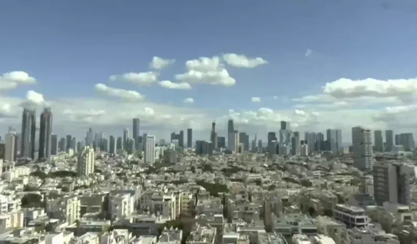 Hizbullah ve İran'dan ortak saldırı: İsrail'de siren sesleri