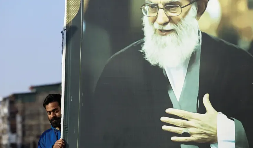 İntihar değil beka: Tahran'da devlet aklı sahnede