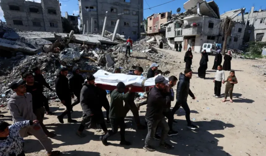 İsrail ordusu Gazze'nin kuzey ve güneyini vurdu