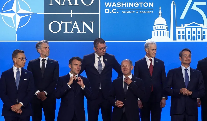 Macron isyanda: ABD'nin savaşı AB'yi böldü