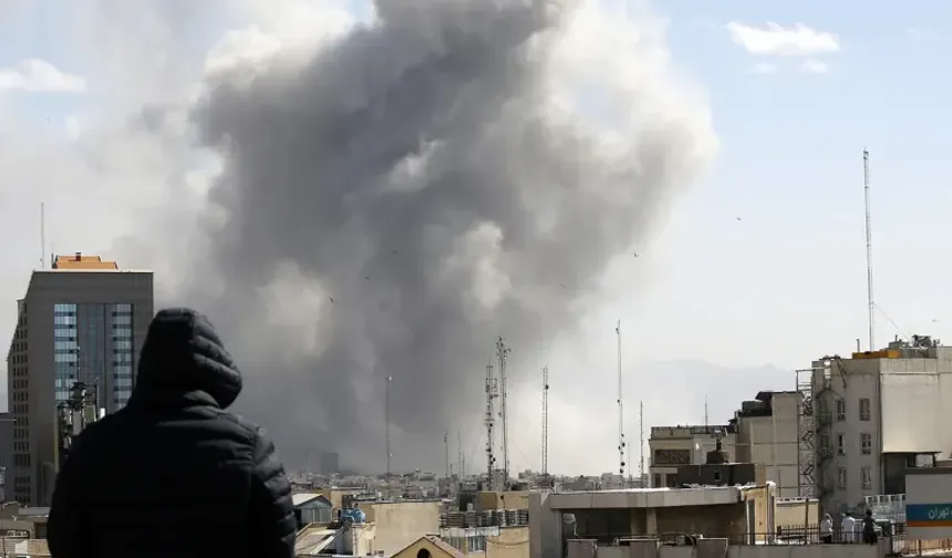 Rus uzmanlar: İran hayatta kalma savaşı veriyor